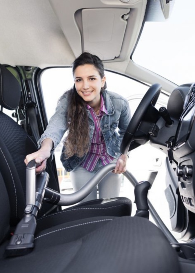 معتقدات خاطئة عن وسائل تنظيف السيارات تجنبي الوقوع فيها