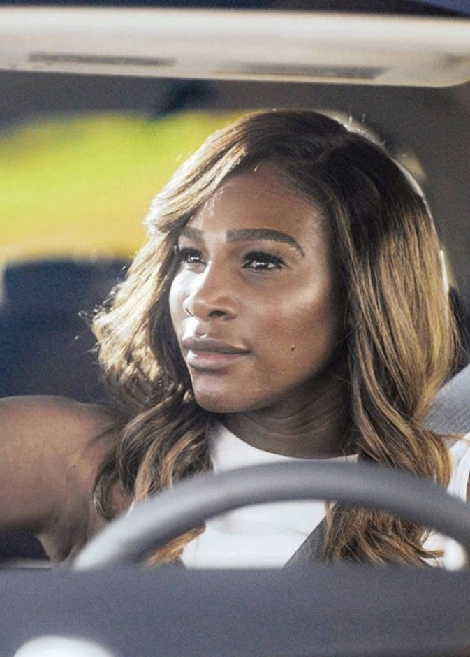 تعرفي إلى أبرز سيارات أسطورة التنس العالمي سيرينا ويليامز