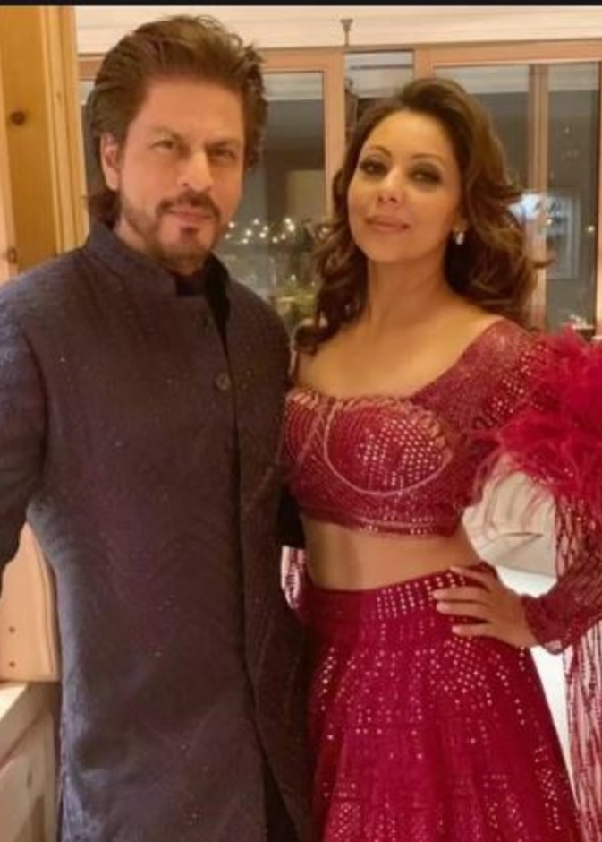 غوري خان اختارت إطلالة زوجها شاروخان في فيلمه الشهير Baazigar