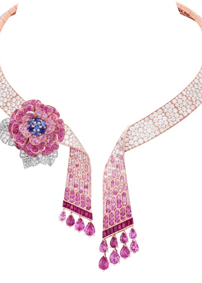 خاتم من ديور Dior