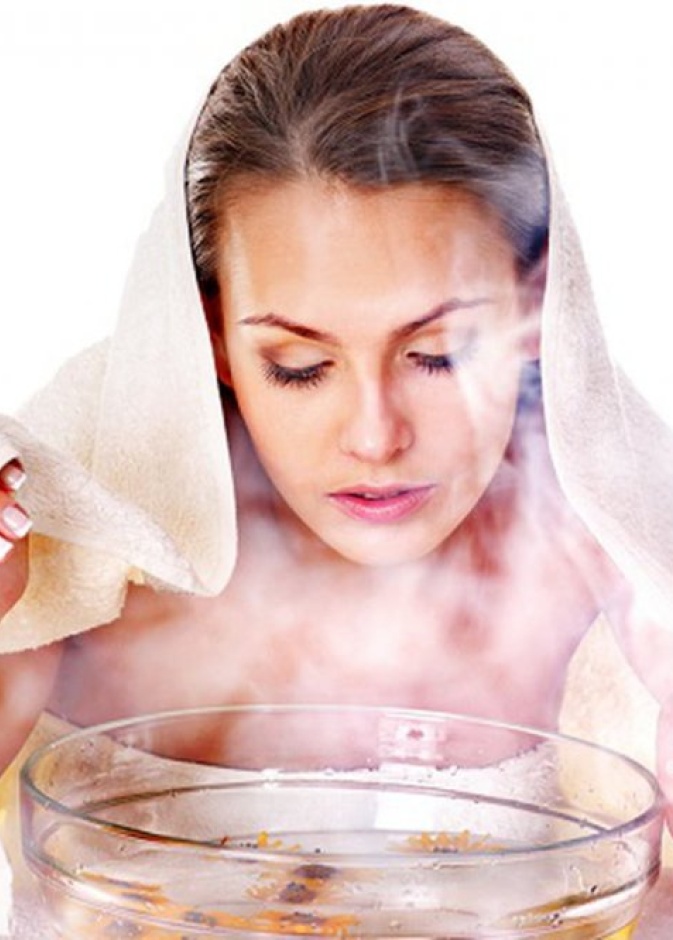 احرصي على ترطيب بشرتك من بعد إزالة مكياج حفل زفافك