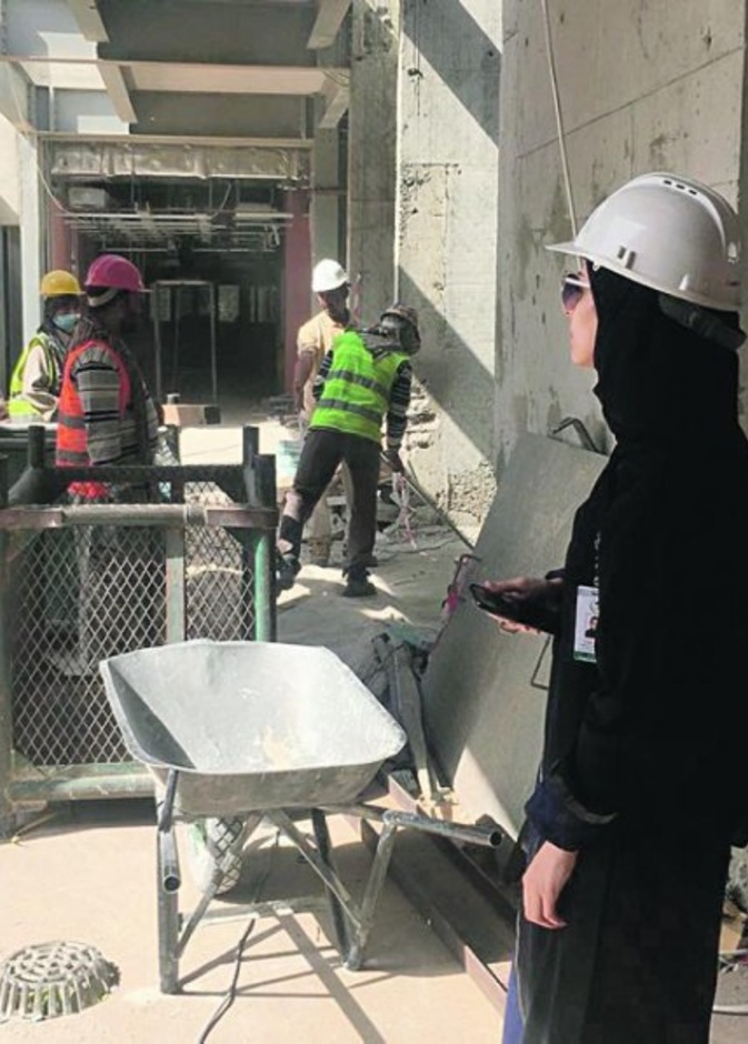 الدكتورة ابتسام المثال