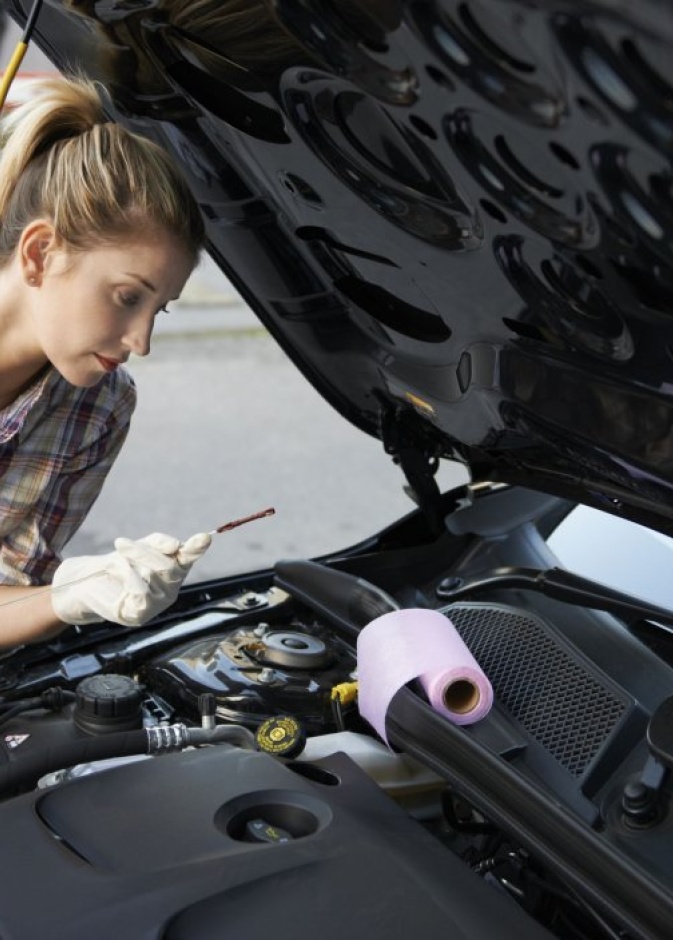 تجنبي أخطاء أثناء القيادة قد تكلفك الكثير 