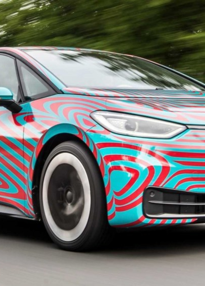 ضمان 8 سنوات على بطاريات فولكس فاجن id.3 الكهربائية