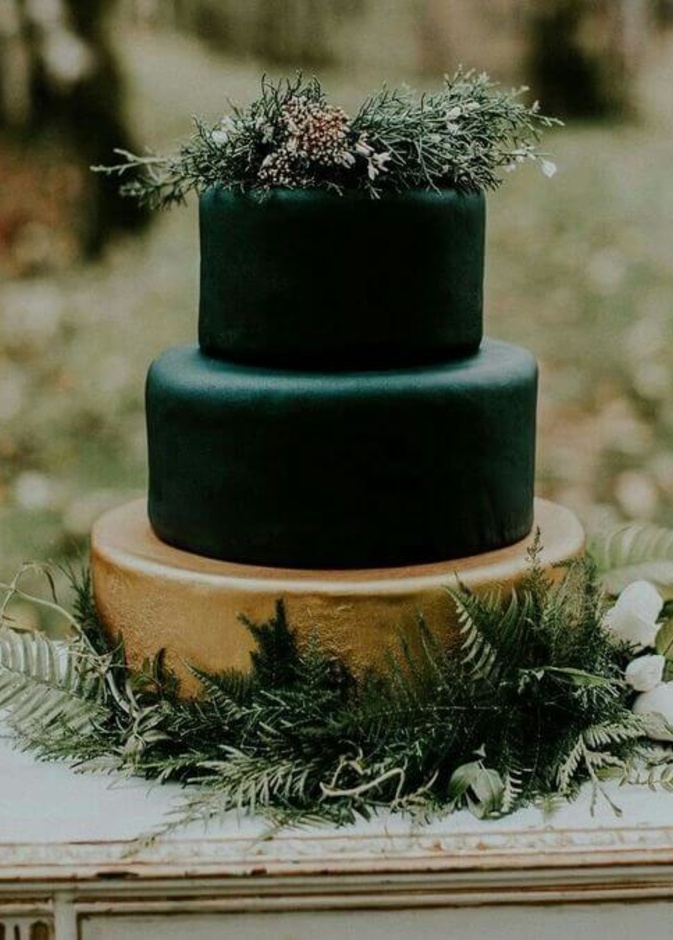 اشكال كيكات زواج باللون الاخضر 2019