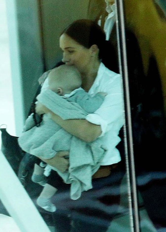  دوقة ساسيكس تحدثت هاتفيا مع والدة أوينين مرويتانا