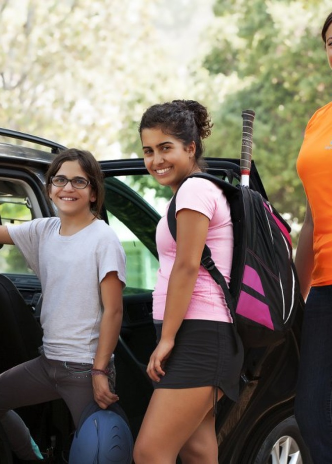 اهمية قيادة المرأة للسيارة على الاسرة