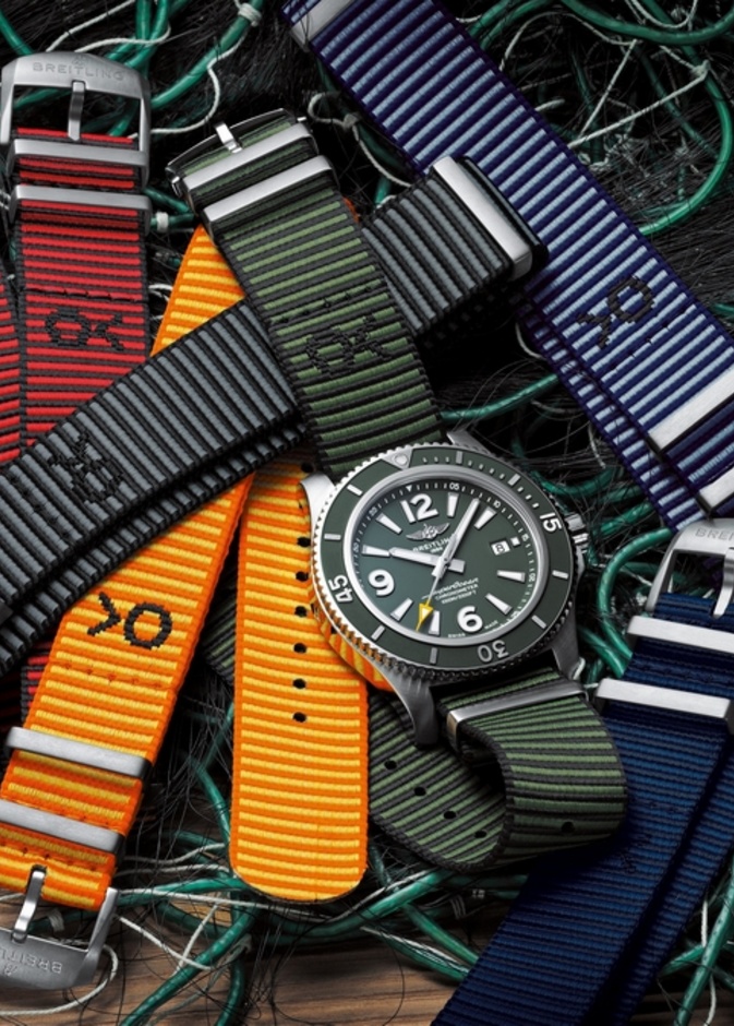 أول مجموعة من سوارات ناتو المصنوعة من خيط إيكونيل (ECONYL®) الذي ابتكرته أوتيرنون Outerknown