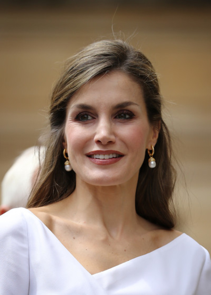  أقراط ألماس من اختيار الملكة ليتيزيا من يانس Yanes