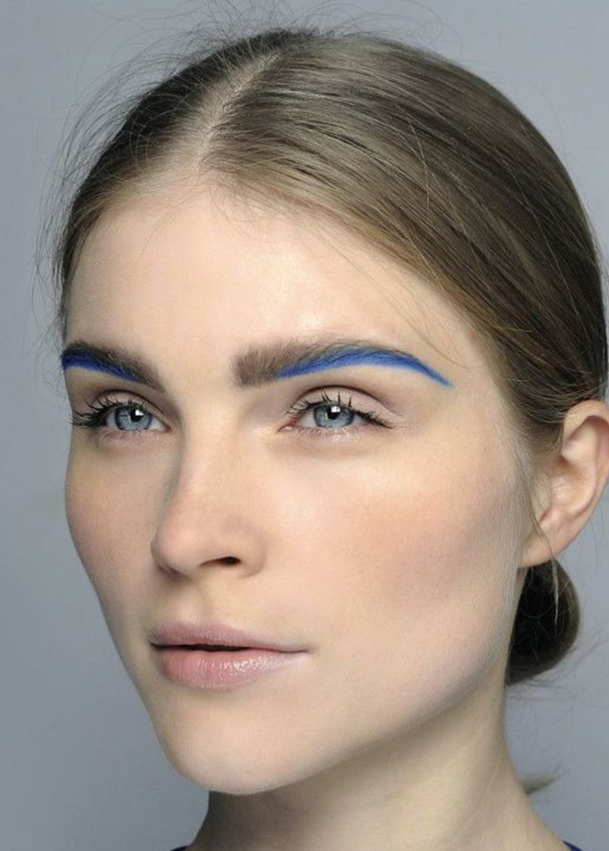 احدث رسمات حواجب موضة هذا الموسم 2019