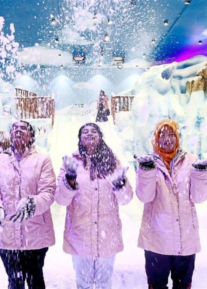  احرص على حجز رحلة سفرك الجوية والفندق مقدما قبل سفرك إلى ماليزيا في الشتاء