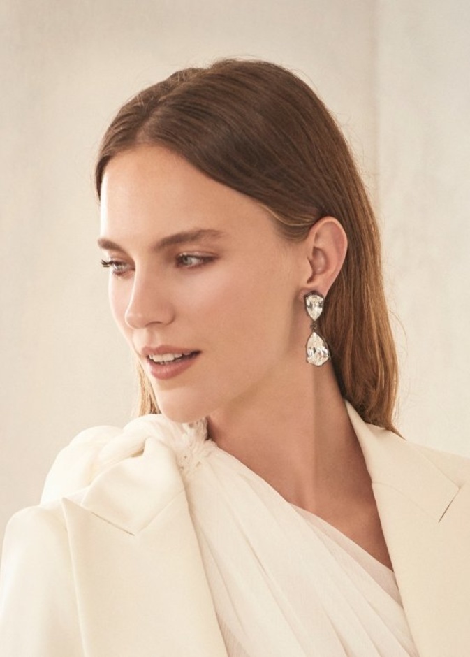 مكياج عروس بارز من اسبوع الموضة العرائسي في نيويورك