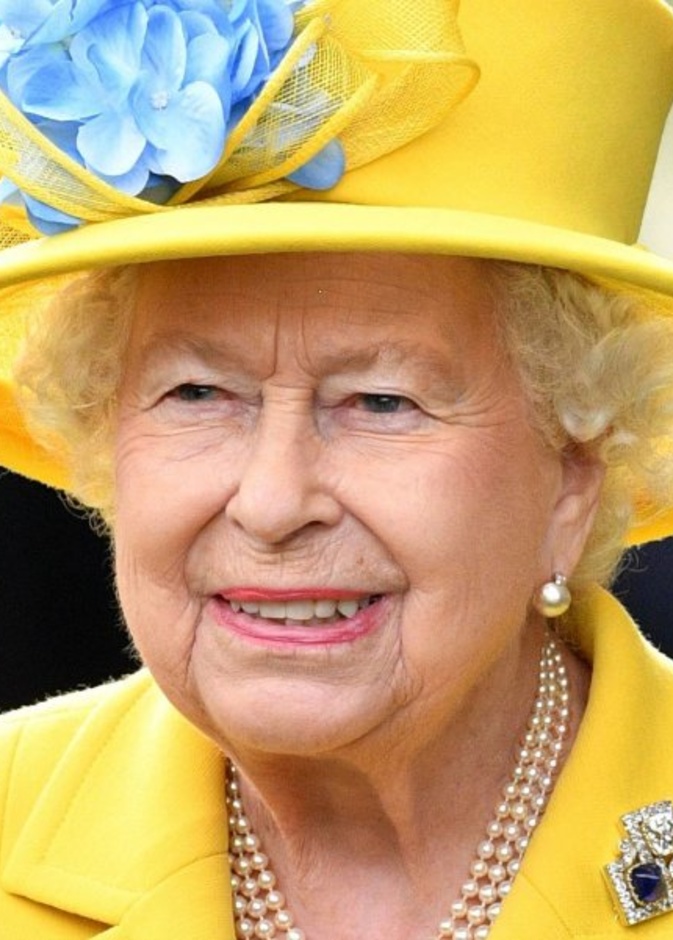 ملكة بريطانيا تزيد دخلها السنوي مليون إسترليني من حديقة ساندرينجهام