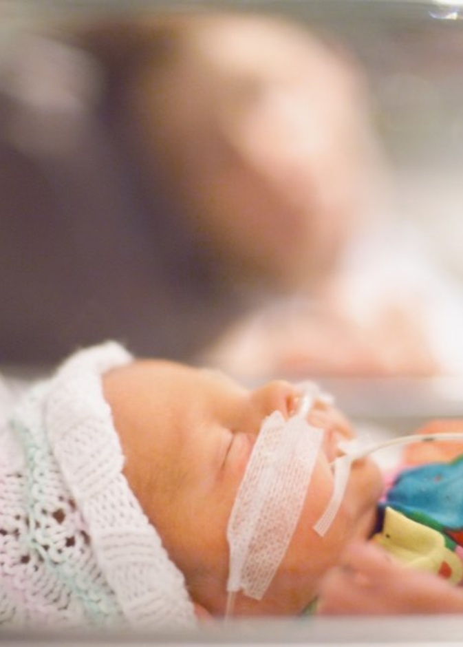 الرعاية المكثفة بعد خروج الطفل الخدج من المستشفى أمر حتمي حسب حالته الصحية