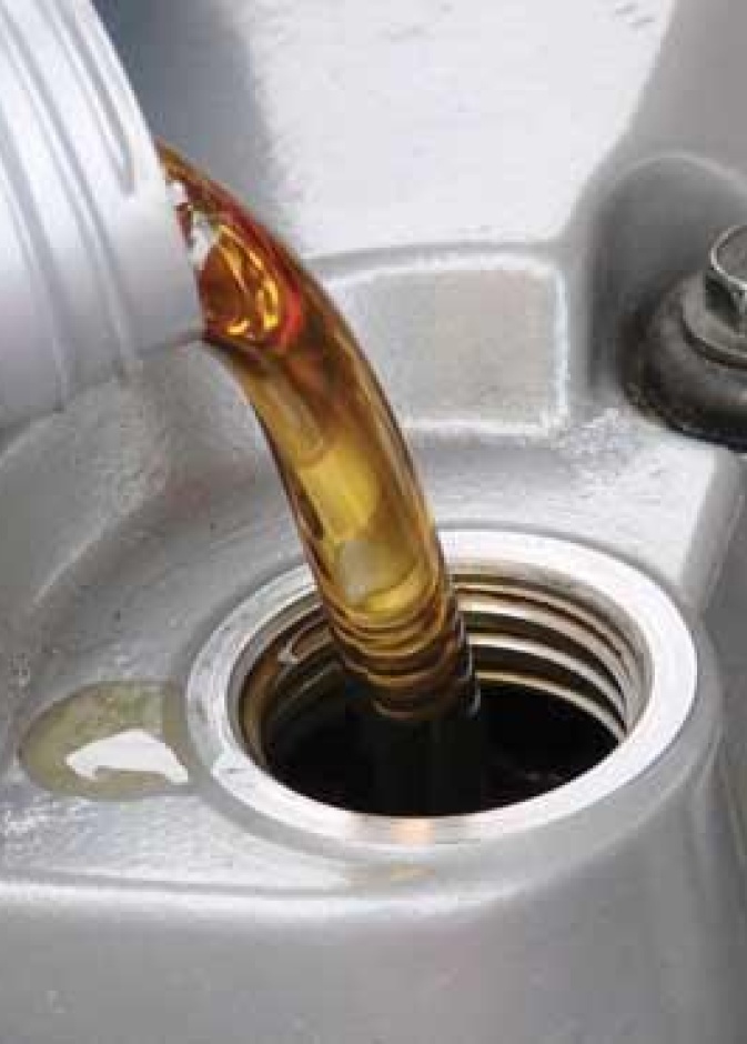  تغيير زيت محرك السيارة