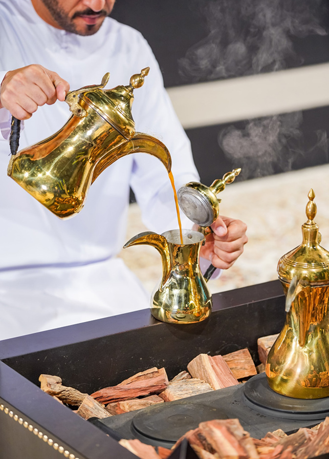 بطولات مخصّصة لإعداد القهوة العربية في أبوظبي في ديسمبر المقبل