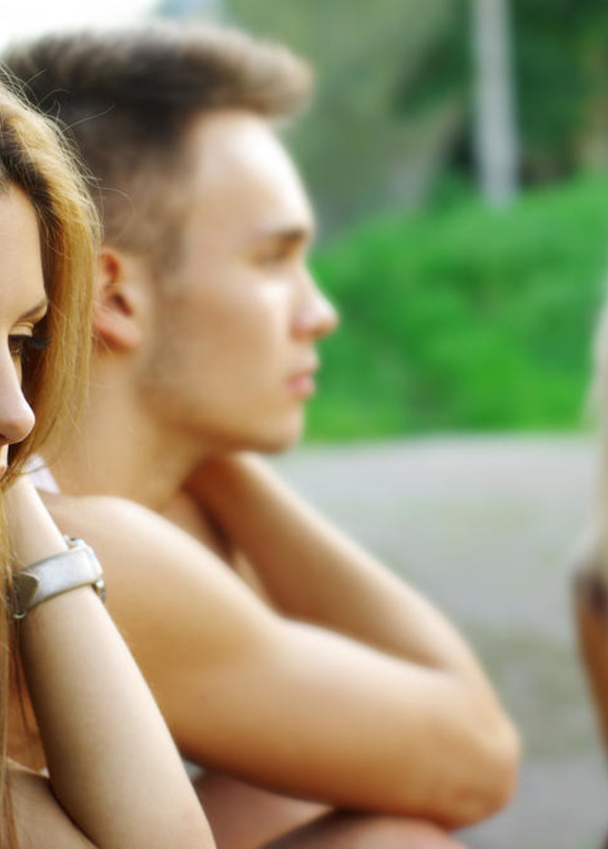 غيرة المرأة على الرجل حب أم أنوثة