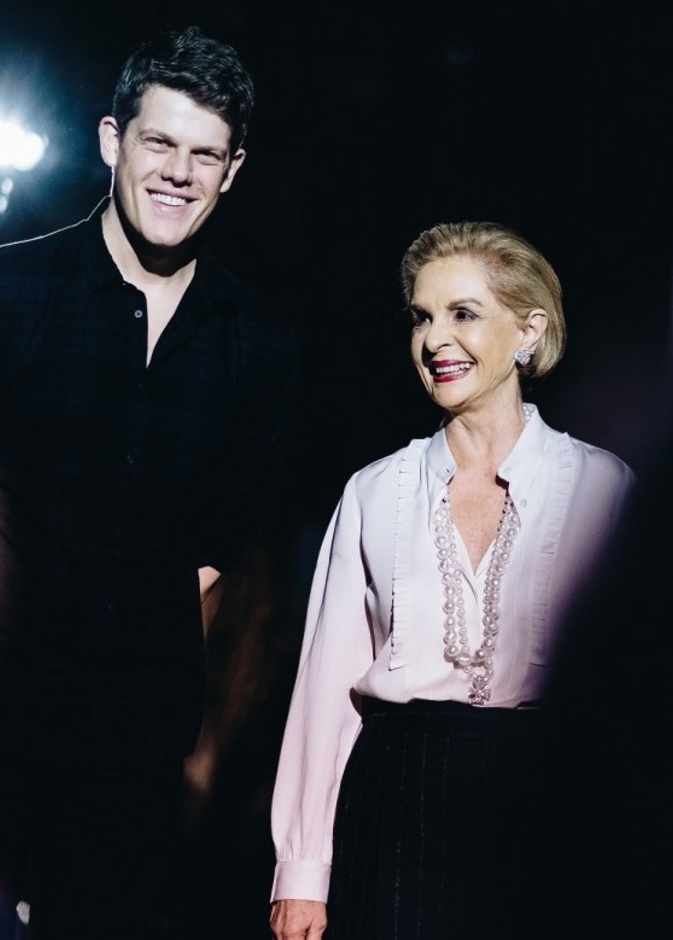 المدير الإبداعي لـ"كارولينا هيريرا نيويورك" Wes Gordon