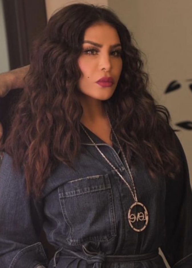 أحلام الشامسي تنشر صور من الحلقة القادمة من برنامج ذا فويس بنسخته الخامسة