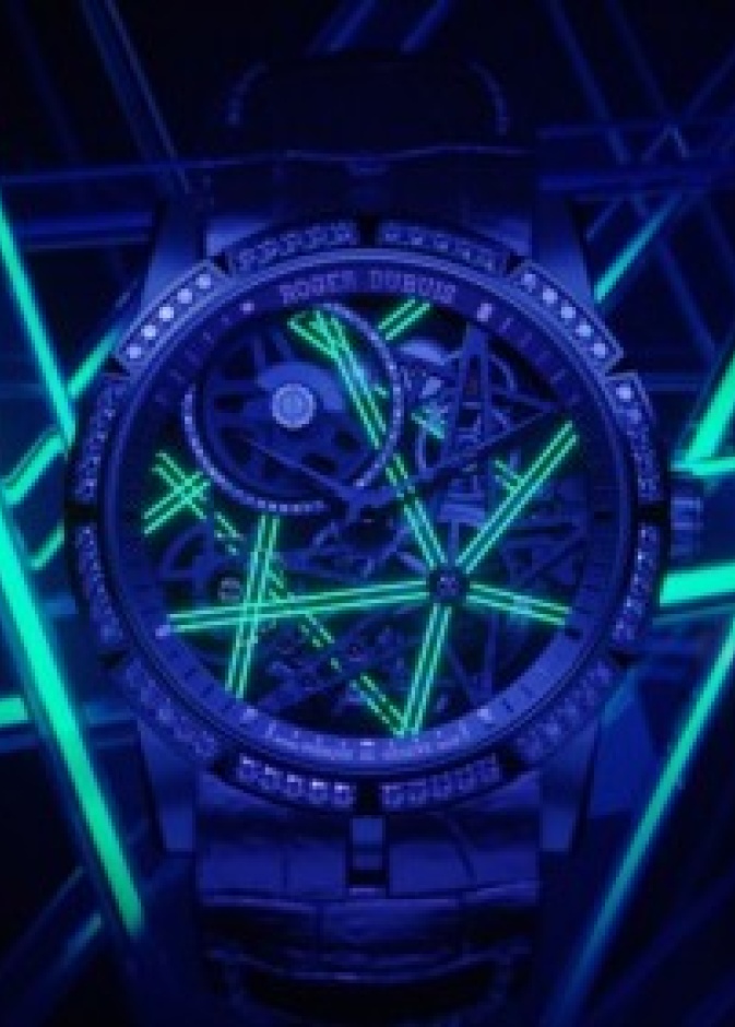 إكسكاليبور بلاك لايت