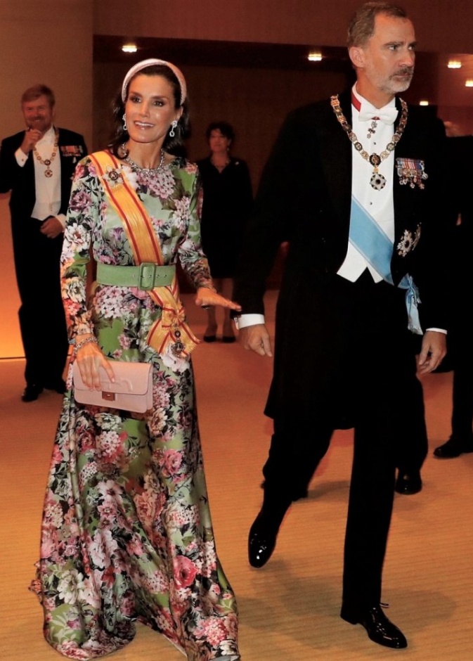 آخر إطلالات الملكة ليتيزيا وزوجها ملك اسبانيا فيليب السادس في طوكيو