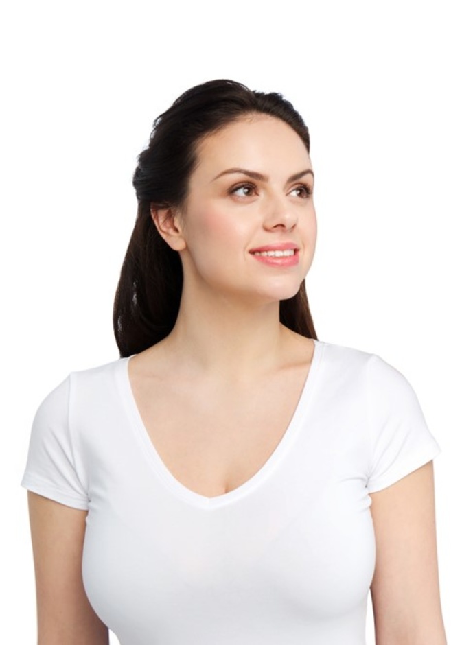 إليك مميزات عملية شد الثدي بالليزر وكيفية تحسين شكله