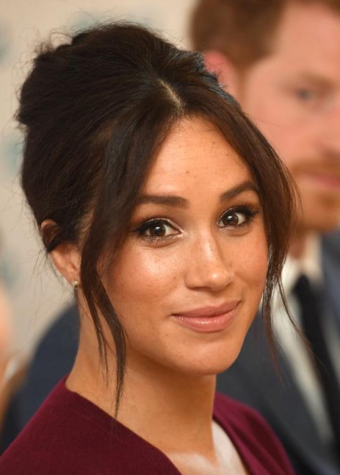 اختارت ميغان ماركل meghan Markle المكياج الناعم الذي يرتكز على تطبيق رسمات عيون مشرقة
