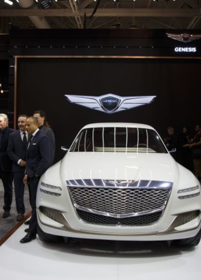  Genesis تطرح السيارة بعدة محركات