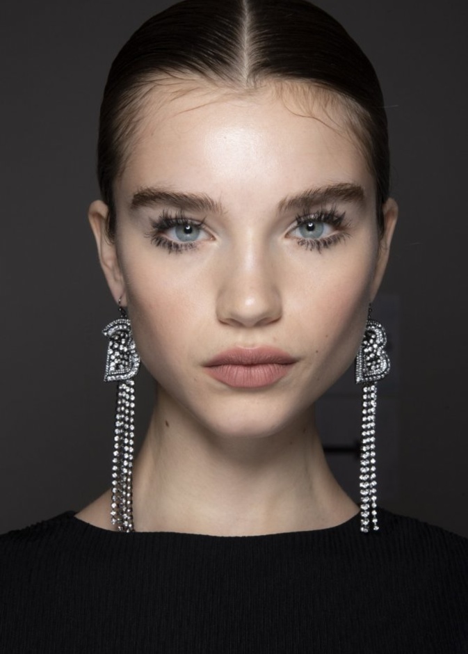  احدث رسمات حواجب فاتحة من Adeam