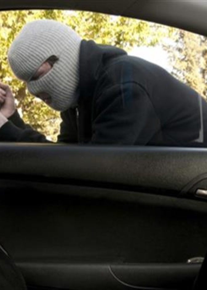 كيفية حماية السيارة من السرقة عن طريق الموبايل