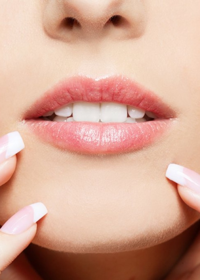  الفرق بين الاظافر الاكريليك والجل وايهما افضل