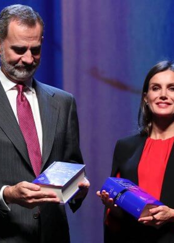 ملك وملكة إسبانيا في مؤتمر للغة الإسبانية