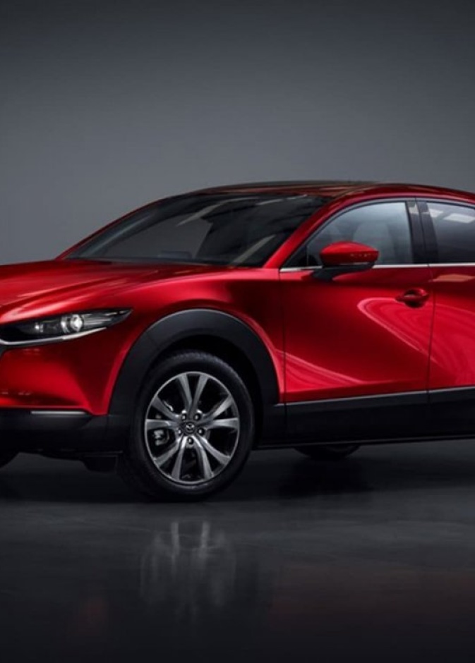سيارة مازدا CX-30 من أجمل سيارات الكروس أوفر