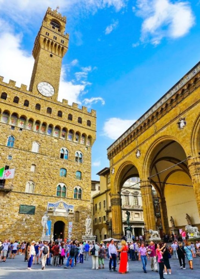 سحر العمارة في فلورنسا