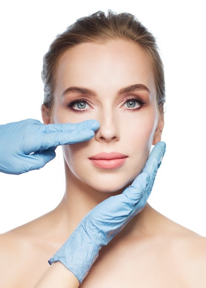 إليك أهم مخاطر ونتائج عمليات تجميل الأنف بالليزر