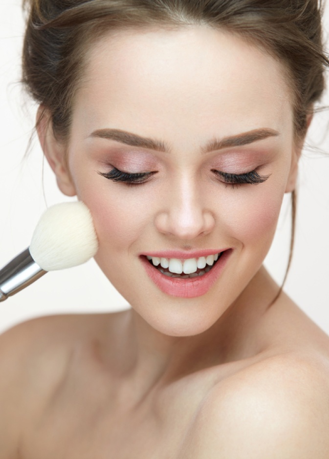 البلاشر من ايف سان لوران Yves Saint Laurent Couture Blush in 4 Corail Rive Gauche