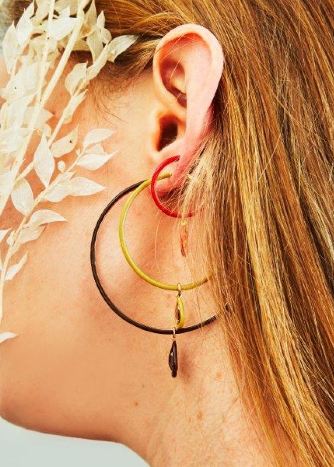    Nina Runsdorf تنفح روحاً جديدة في أشهر ابتكاراتها مع مجموعة ‘The Artist’