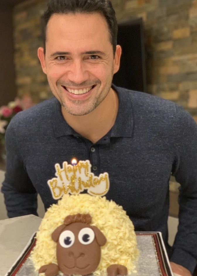 ظافر العابدين ينشر صورة لطيفة له في عيد ميلاده