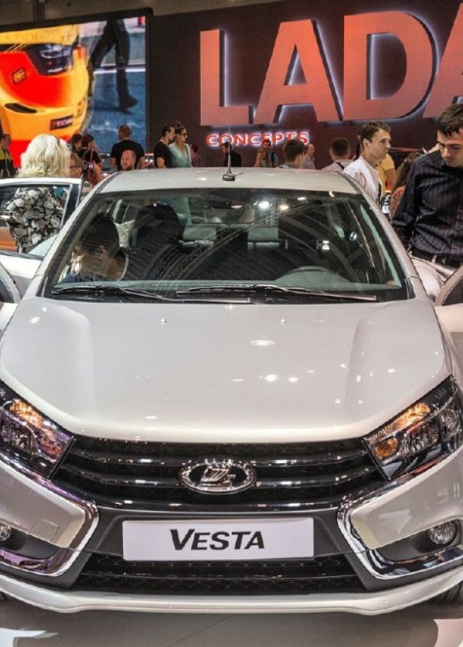 لادا تبدأ عمليات بيع سيارة Vesta المعدلة