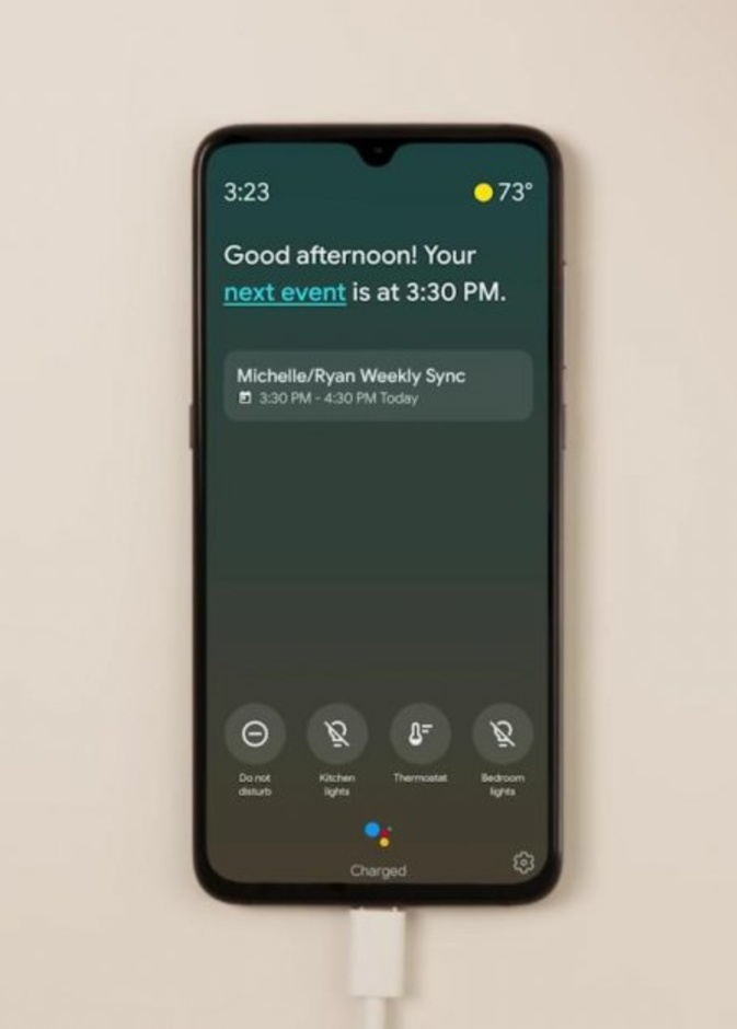 الميزة ستسمح لك بمشاهدة صور جوجل و تشغيل الموسيقى و التحكم في أجهزتك المنزلية الذكية
