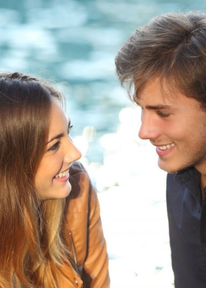 كيف تصارح المرأة الرجل بحبها 