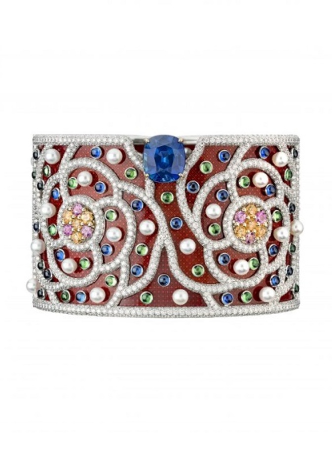 اسوارة من بولغاري Bulgari