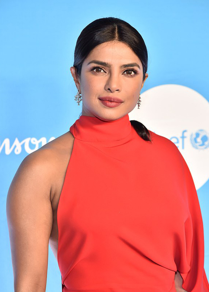 بريانكا تشوبرا تسلمت جائزة داني كاي الإنسانية