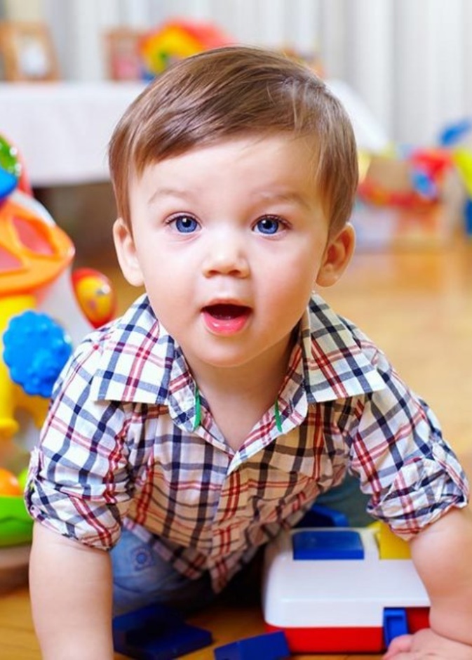 تأثير الثناء والرقابة على الأطفال الصغار