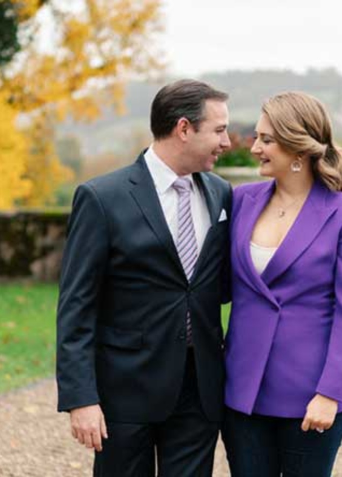 الأميرة ستيفاني فضلت تأجيل الإنجاب