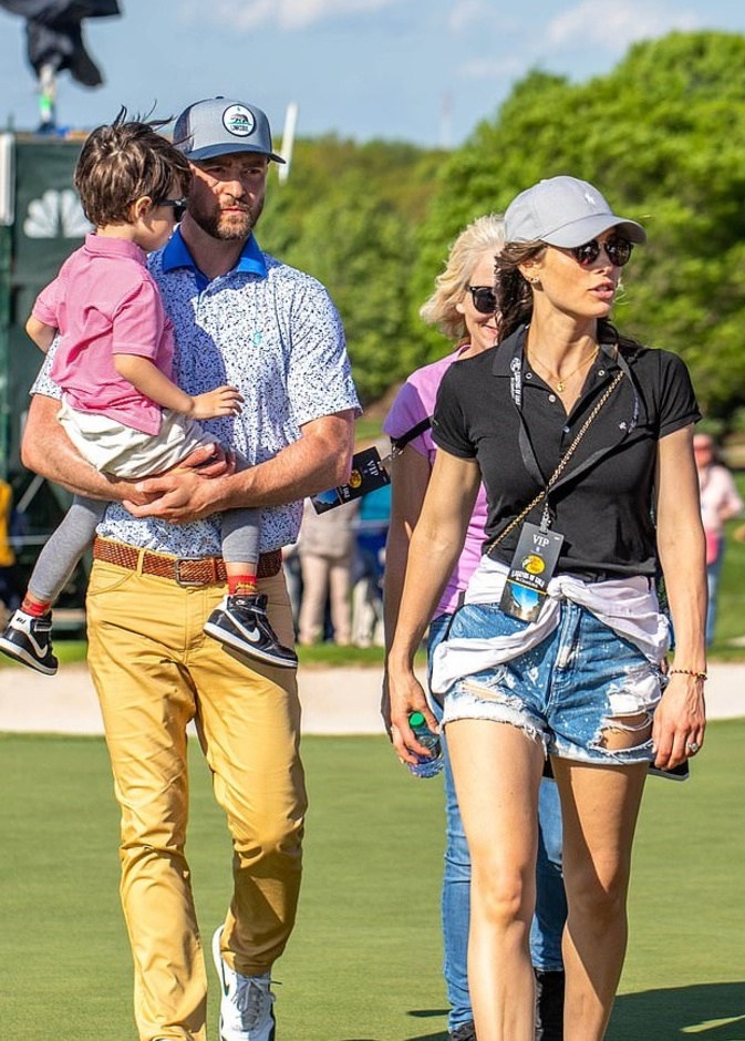 جاستن تمبرليك و جيسيكا بيل