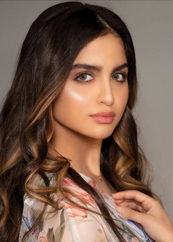 النجمة البحيرينية حلا الترك