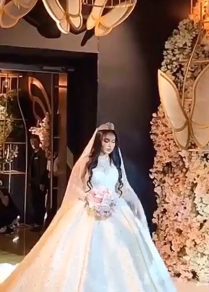 حفل زفاف فوز الشطي - فستان زفاف فخم