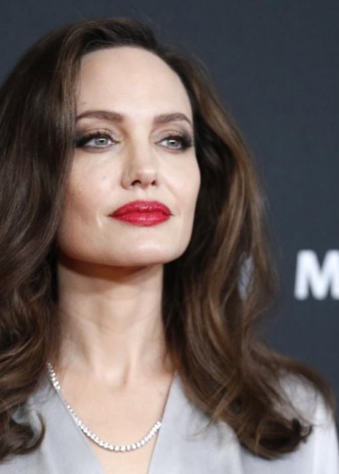 انجلينا جولي