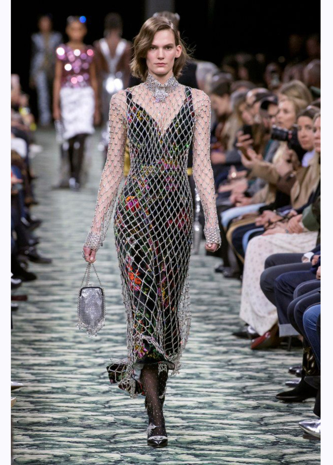 فستان سهرة مع الشبك من Paco Rabanne